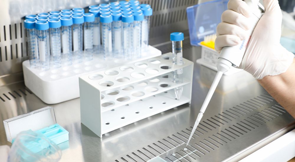 Sperm donation in Lebanon, sperm donation in Iraq, sperm donation in egypt, sperm donation in Syria, sperm donation in UAE, sperm donation in KSA and sperm donation in Jordan allow arab sterile men to build a family and are available in Azoury IVF Lebanon clinic. Sperm donation in Lebanon, sperm donation in Iraq, sperm donation in egypt, sperm donation in Syria, sperm donation in UAE, sperm donation in KSA and sperm donation in Jordan allow arab sterile men to build a family and are available in Azoury IVF Lebanon clinic.